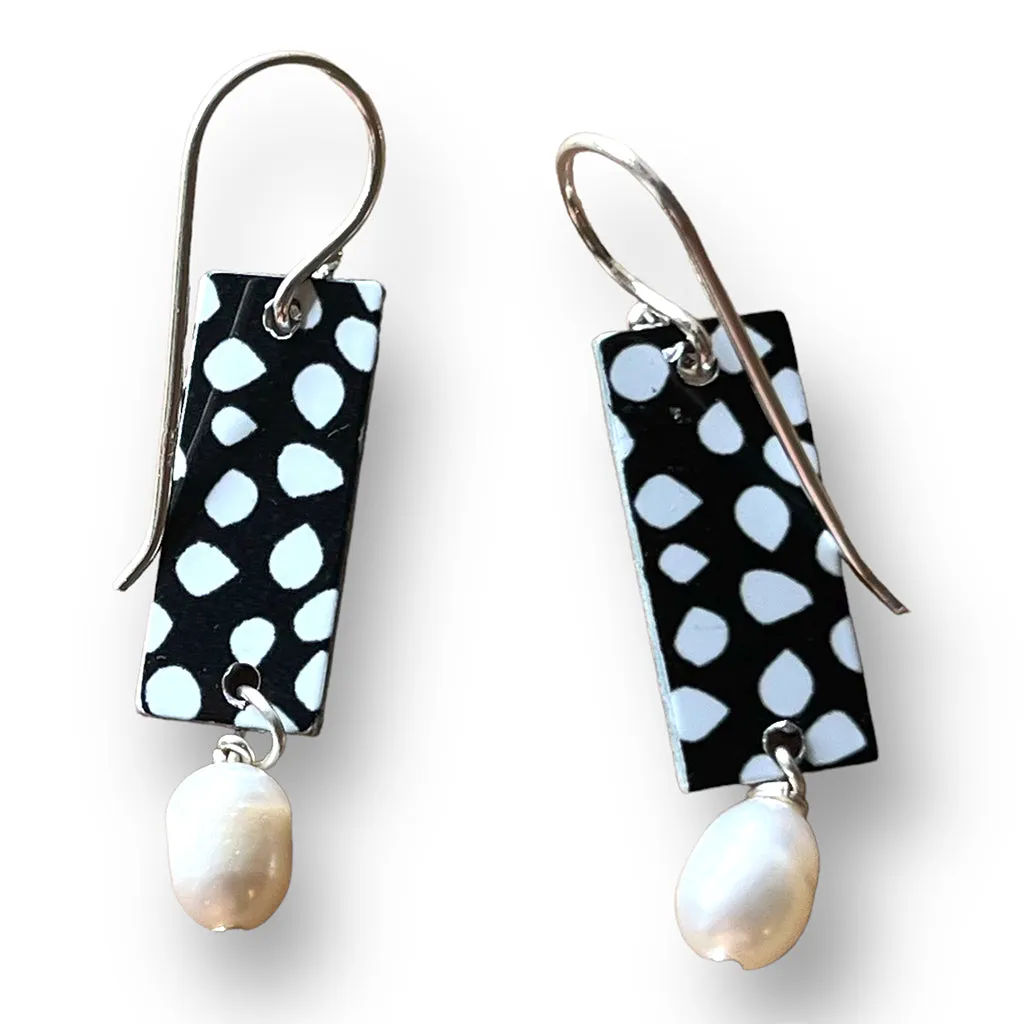 Small Pearl Bar Drop Earring