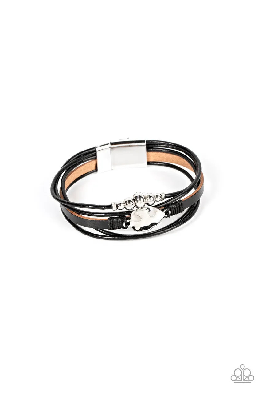 Tahoe Tourist Black Paparazzi Bracelet