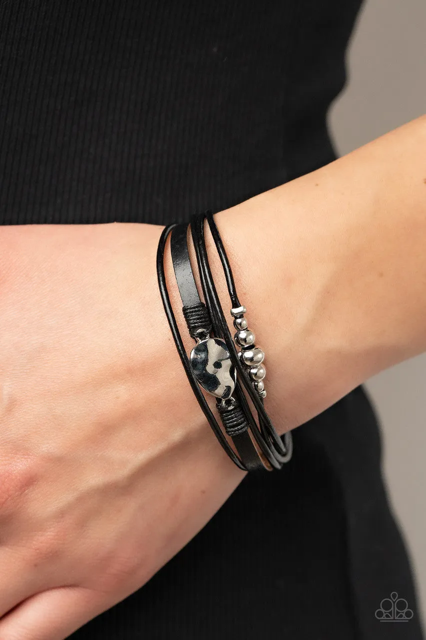 Tahoe Tourist Black Paparazzi Bracelet