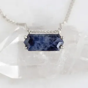 The Raw Sapphire Hexagon Necklace | 10K White Gold