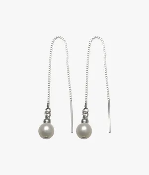 Thread earrings with pearl
