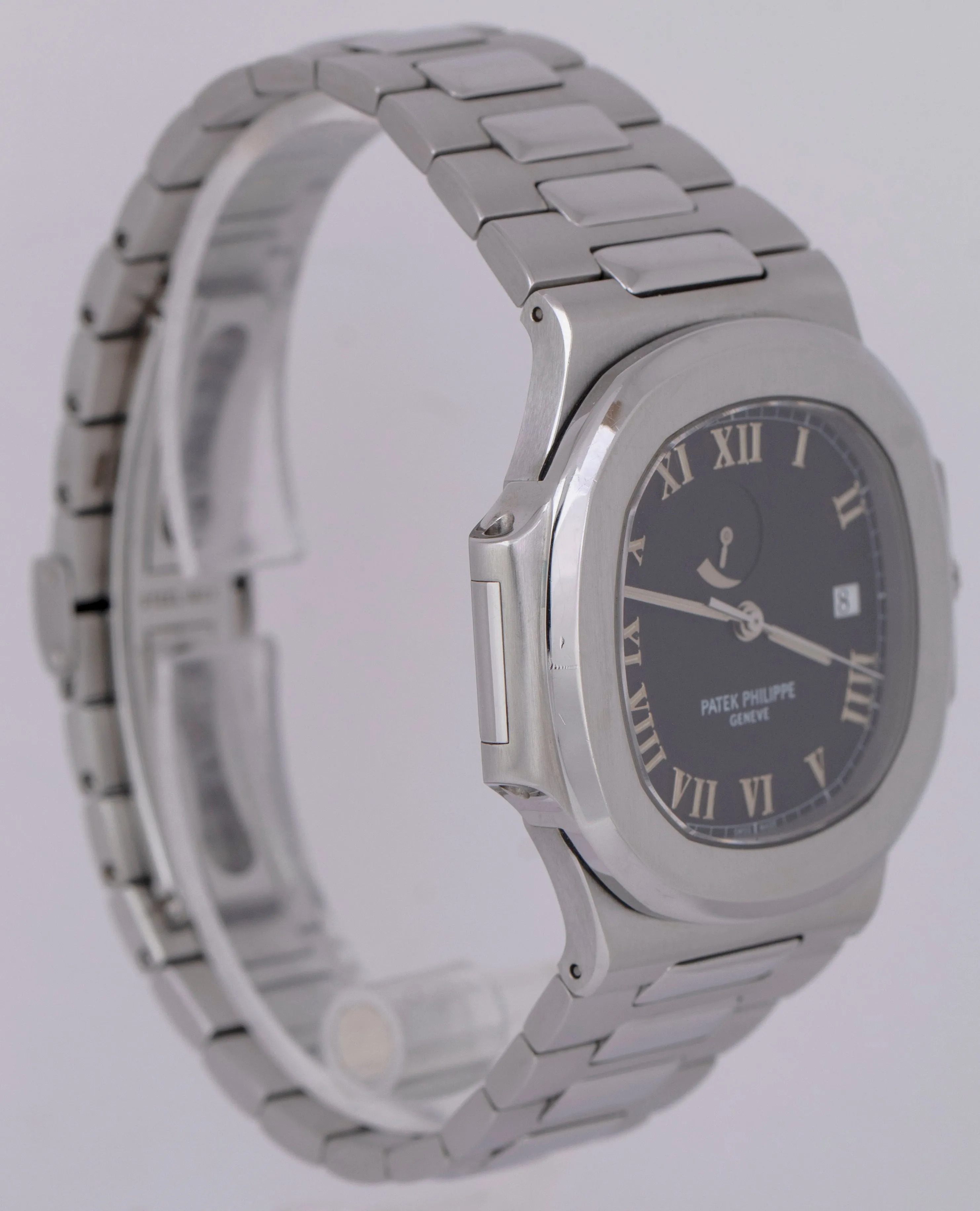 UNPOLISHED PAPERS Patek Philippe Nautilus Comet 3710/1A Black Roman 42mm B P