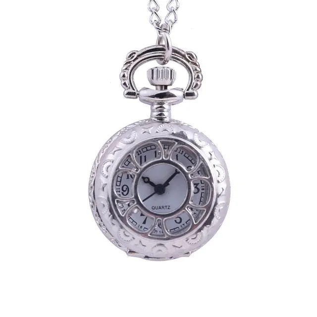 Vintage Round Dial Quartz Small