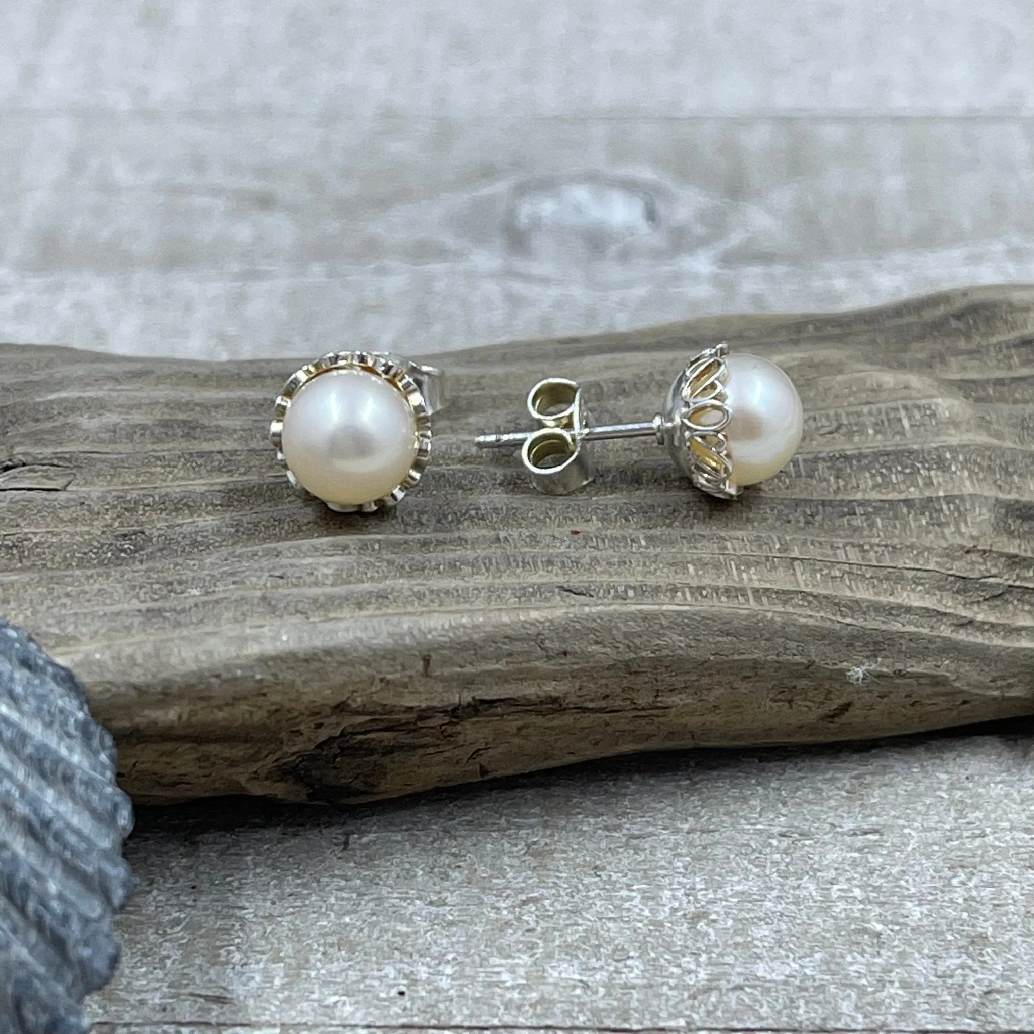 White Round Freshwater Cultured Pearl Earrings