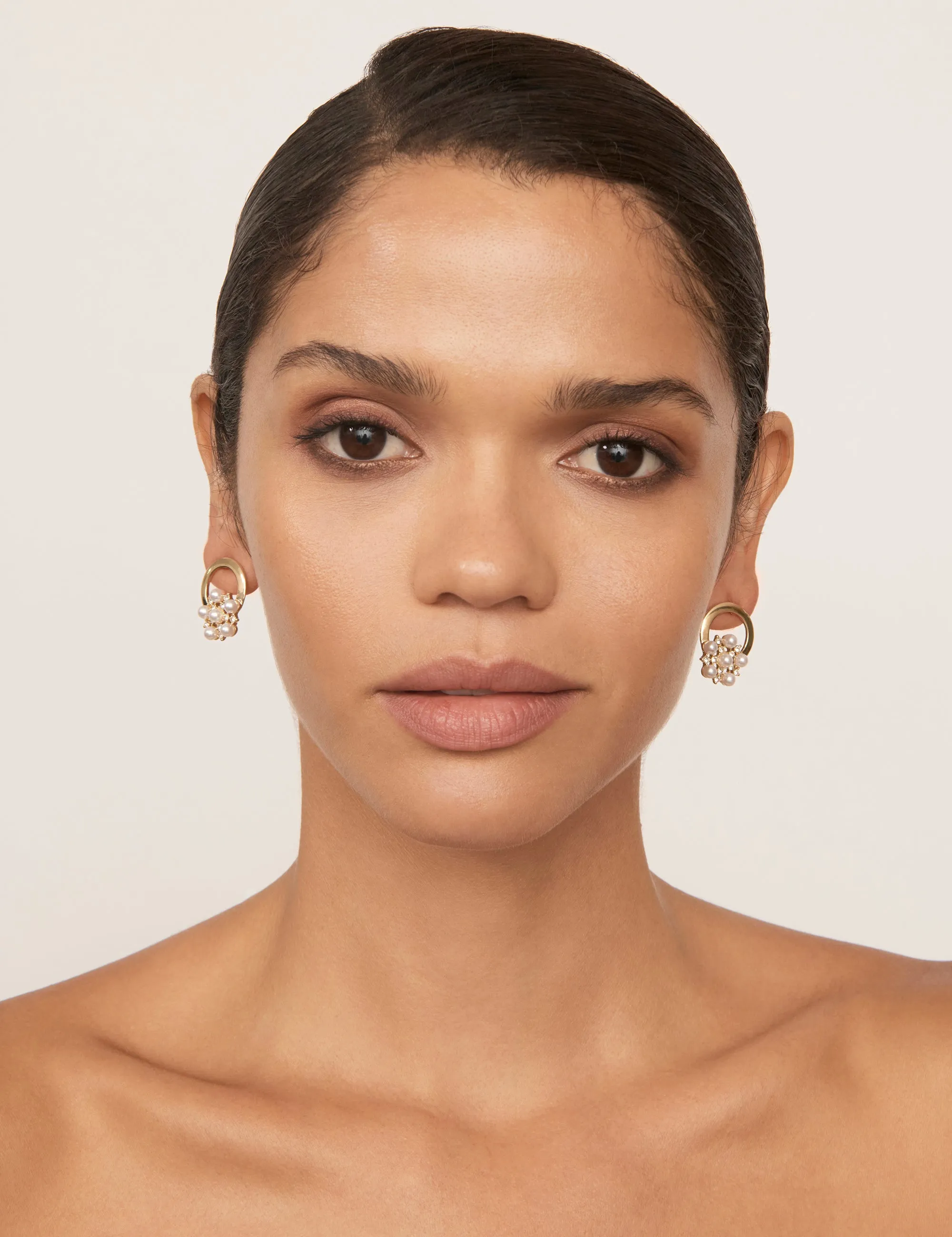 WREATH PEARL EARRING